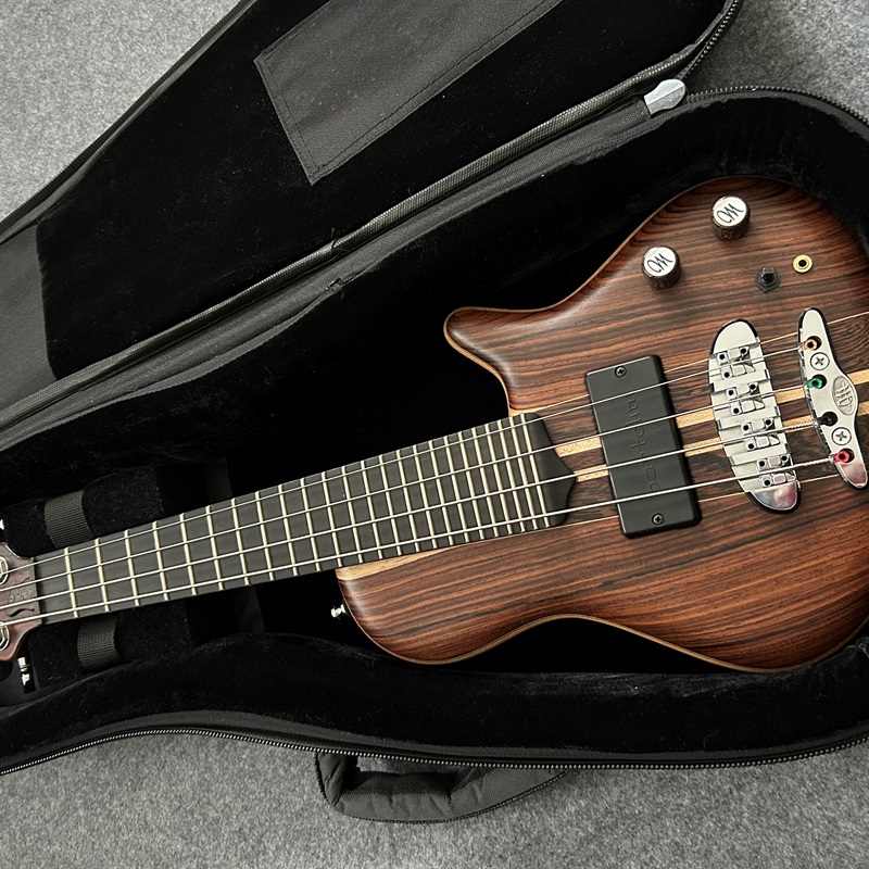 MAYONES Caliの画像